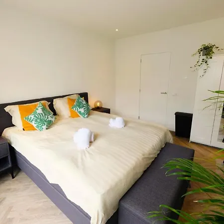 Luxury 60m2 With 20m2 Private Terrace - R65a Apartment *